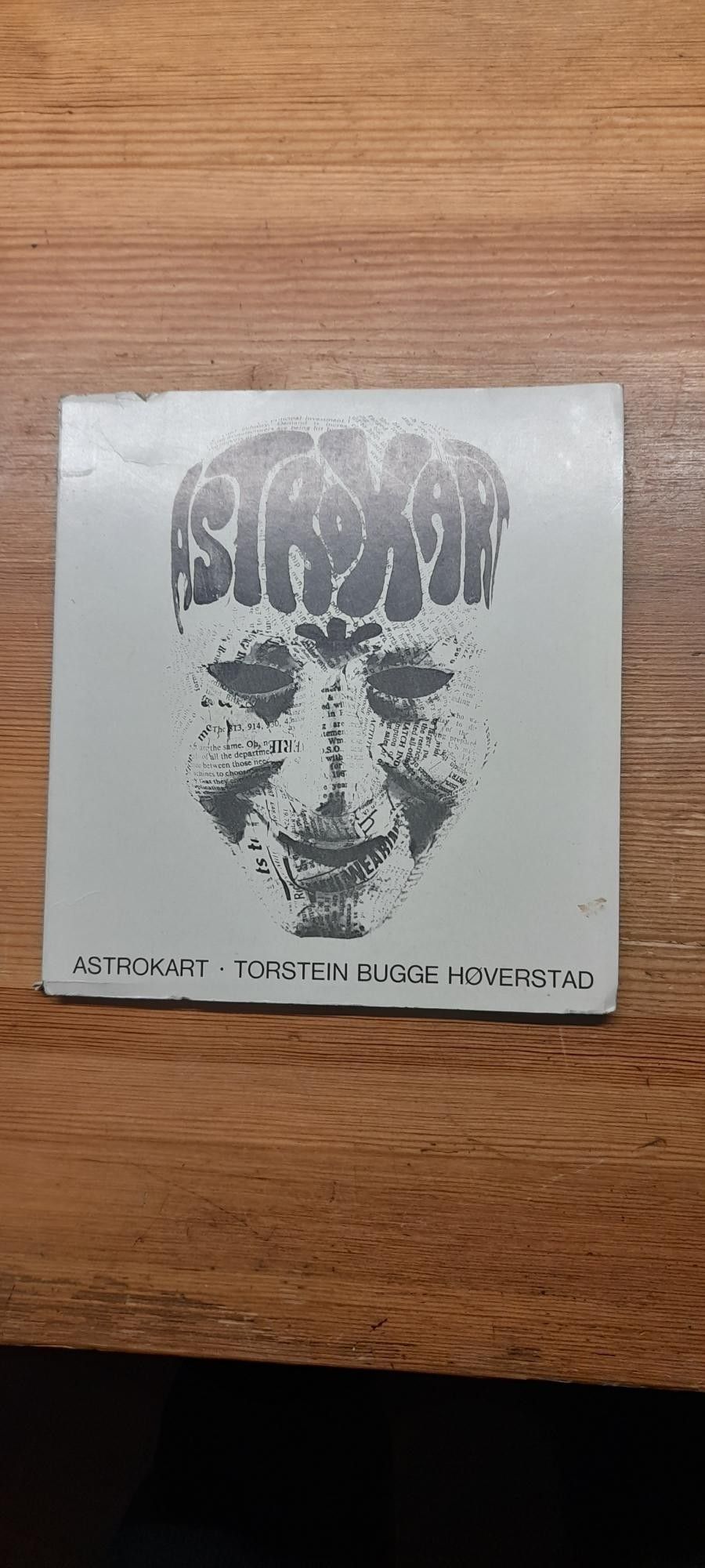 Torstein B. Høverstad. 1967: Astrokart. DEBUT. Lang dedikasjon